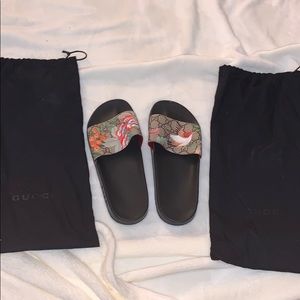 Gucci slides (real)